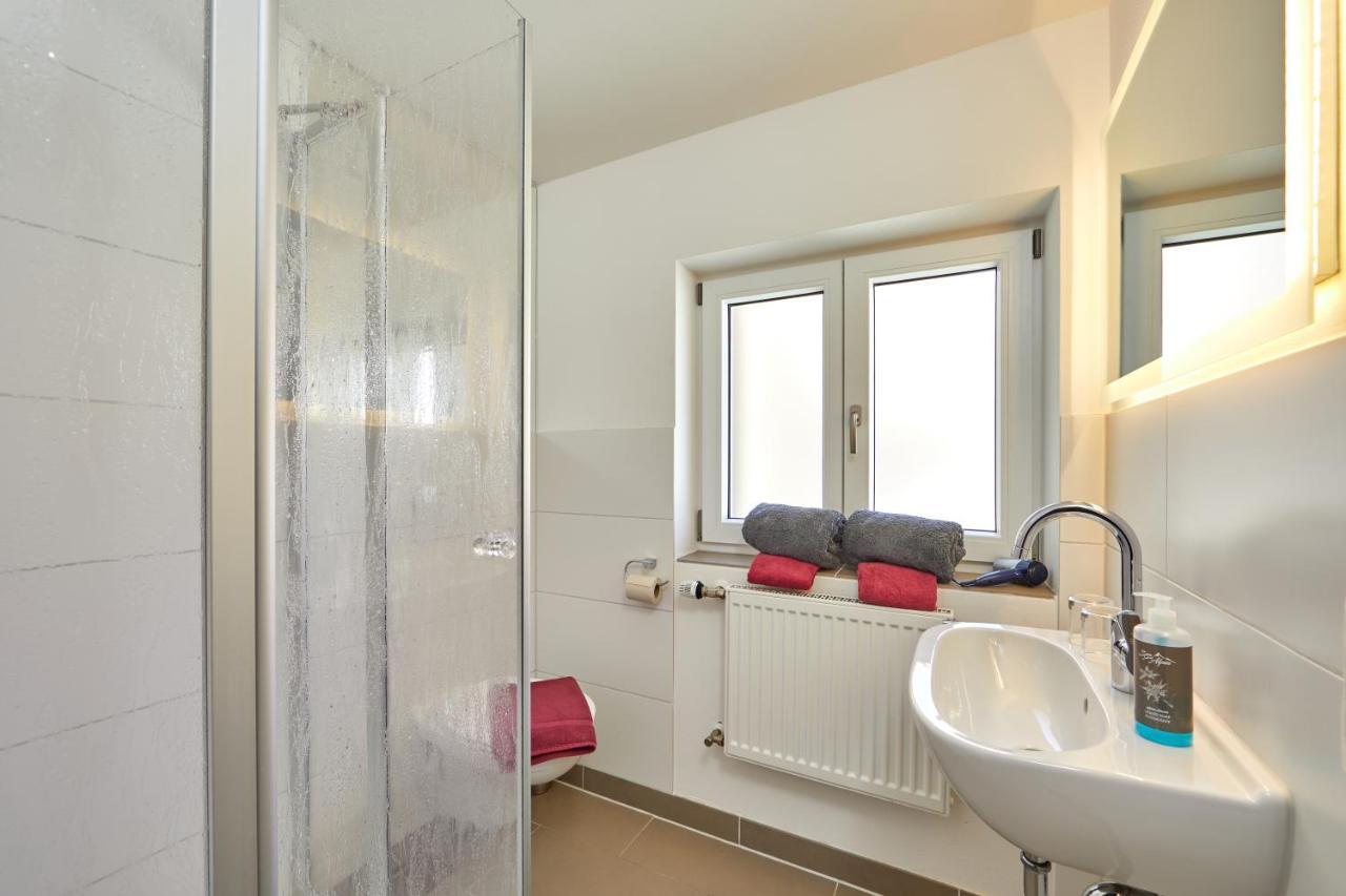 Double Room,1038558985:JPEG